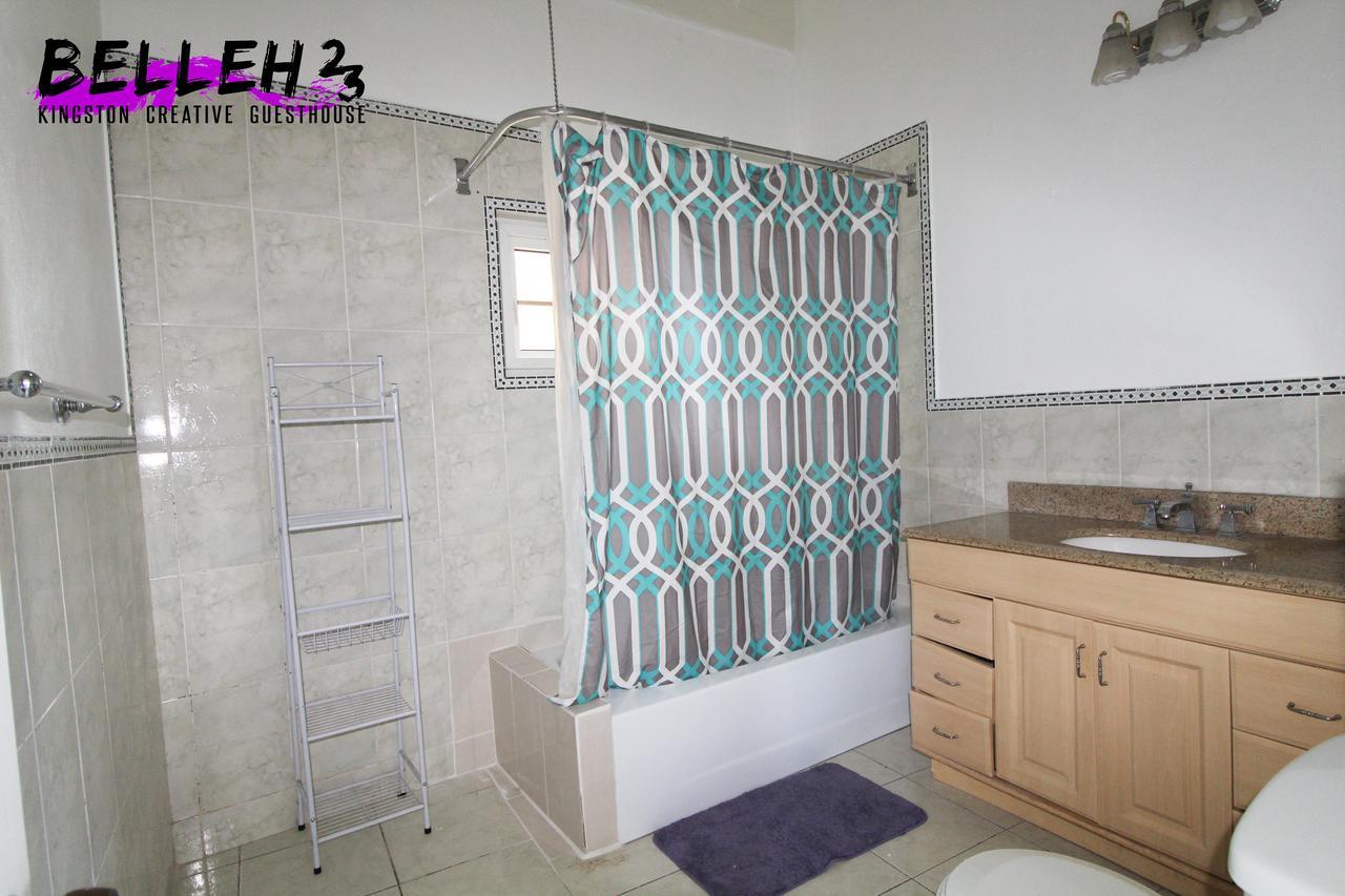 Belleh23 Kingston Creative Guesthouse ภายนอก รูปภาพ
